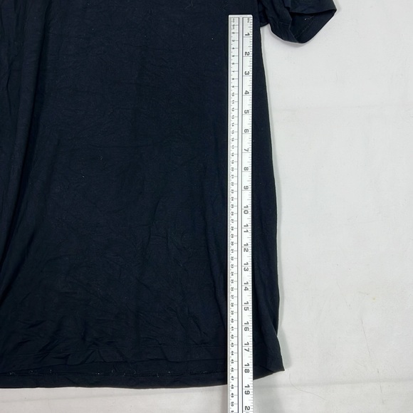 #0601 HeatTech Plain Stretchy Black T-Shirt | Size: XL - Picture 3 of 5